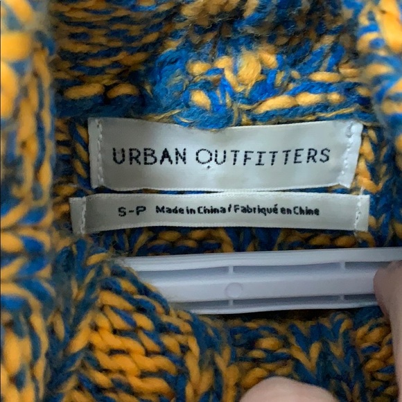 Urban Outfitters Chunky knit sweater - Picture 4 of 5